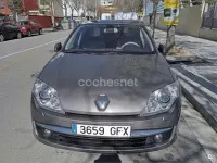 Usado Renault Laguna III Privilege 170 CV (125 kW) 2008 Gris / plata Berlina