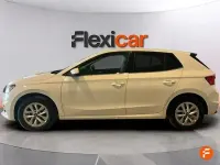 Usado Skoda Fabia Selection 95 CV (69 kW) 2025 Blanco Utilitario