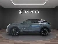 Usado Peugeot 3008 Allure 136 CV (100 kW) 2024 Azul SUV