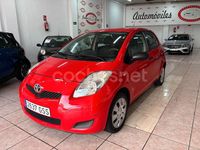 Usado Toyota Yaris 87 CV (63 kW) 2008 Rojo Berlina