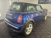 Usado Mini Cooper 115 CV (84 kW) 2003 Azul Utilitario