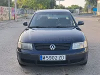 Usado VW Passat Comfortline 125 CV (91 kW) 2000 Azul Berlina