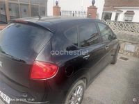 Usado Seat Altea Ecomotive 105 CV (77 kW) 2010 Negro Monovolumen