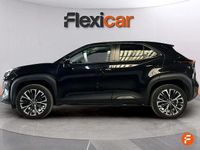 Usado Toyota Yaris Hybrid Plus 116 CV (85 kW) 2021 Negro