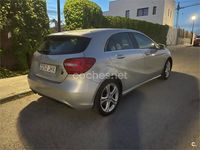 Usado Mercedes A200 Urban 136 CV (100 kW) 2015 Gris / plata Berlina