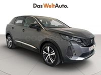 Usado Peugeot 3008 Allure 130 CV (95 kW) 2023 Gris / plata SUV