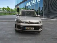Usado VW Tiguan Life 150 CV (110 kW) 2024 Gris / plata SUV