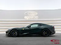 Usado Ferrari 812 799 CV (587 kW) 2022 Verde Descapotable