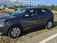 Usado Peugeot 3008 Active 130 CV (95 kW) 2022 Gris / plata SUV