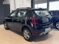 Usado Dacia Sandero Essentiel 95 CV (69 kW) 2018 Negro Utilitario