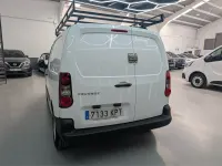 Usado Peugeot Partner 99 CV (72 kW) 2019 Blanco Monovolumen
