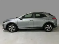 Usado Kia XCeed 140 CV (102 kW) 2025 Gris / plata SUV