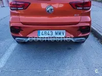 Usado MG ZS Luxury 106 CV (77 kW) 2024 Naranja SUV