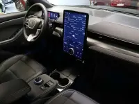 Usado Ford Mustang Mach-E GT 358 kW (487 CV) 2024 Verde SUV