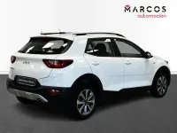 Usado Kia Stonic 84 CV (61 kW) 2022 SUV