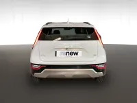 Usado Kia Niro 184 CV (135 kW) 2023 (ud) clear white SUV