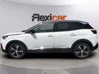 Usado Peugeot 3008 Allure 131 CV (96 kW) 2018 Blanco SUV