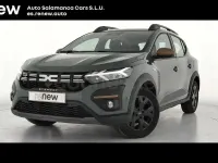 Usado Dacia Sandero Extreme 101 CV (74 kW) 2025 Verde Berlina