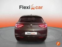 Usado Alfa Romeo Stelvio Sprint 190 CV (139 kW) 2022 Gris SUV