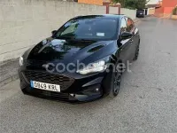 Usado Ford Focus ST-Line 125 CV (91 kW) 2018 Negro Berlina