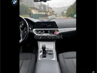 Usado BMW 318 Comfort Edition 150 CV (110 kW) 2019 Blanco Berlina