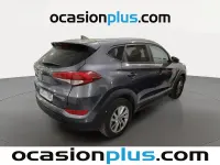 Usado Hyundai Tucson 115 CV (84 kW) 2018 Gris / plata SUV