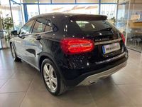 usado Mercedes GLA180 200d Urban 7G-DCT