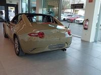 Usado Mazda MX5 Exclusive-Line 132 CV (97 kW) 2023 Gris / plata Descapotable