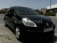 Usado Renault Clio II Expression 75 CV (55 kW) 2006 Negro Berlina