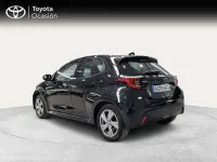 Begagnad Toyota Yaris Hybrid Active 116 HK (85 kW) 2025 Svart Halvkombi