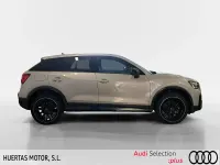 Novo Audi Q2 Ambiente 116 HP (85 kW) 2025 Cinzento SUV
