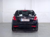 Usado Kia Ceed 91 CV (66 kW) 2010 Negro Utilitario