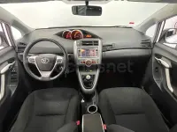 Usado Toyota Verso Live 126 CV (92 kW) 2012 Blanco Monovolumen