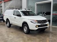 Usado Mitsubishi L200 154 CV (113 kW) 2017 Blanco Pickup/Camioneta