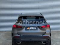 Usado Mercedes GLA200 163 CV (119 kW) 2024 Gris / plata SUV