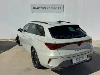 Usado Cupra Leon 204 CV (150 kW) 2025 Gris / plata Familiar