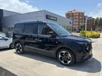 Usado Ford Tourneo Courier Active 125 CV (91 kW) 2025 Negro Monovolumen