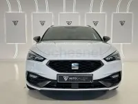 Usado Seat Leon FR 204 CV (150 kW) 2021 Blanco Familiar