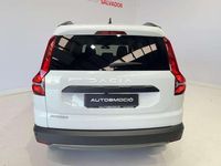 Usado Dacia Jogger Extreme 110 CV (80 kW) 2023 Blanco Monovolumen