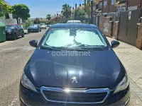 Usado Peugeot 308 Active 115 CV (84 kW) 2015 Negro Berlina