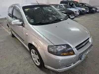 Usado Chevrolet Kalos SE 94 CV (69 kW) 2007 Gris / plata Berlina