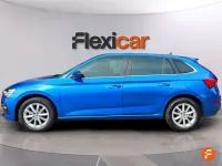 Usado Skoda Scala Ambition 95 CV (69 kW) 2021 Azul Utilitario