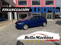Usado Seat Ibiza Style Plus 80 CV (58 kW) 2020 Azul Berlina
