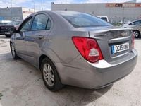 Usado Chevrolet Aveo LT 86 CV (63 kW) 2012 Gris Berlina