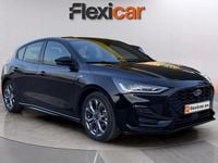 Usado Ford Focus ST-Line 125 CV (91 kW) 2023 Negro Berlina