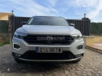 Usado VW T-Roc Advance 115 CV (84 kW) 2019 Gris / plata SUV