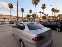 Usado Seat Cordoba Stylance 75 CV (55 kW) 2005 Gris / plata Berlina