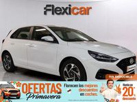 Usado Hyundai i30 120 CV (88 kW) 2024 Blanco Berlina
