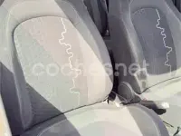 Usado Fiat Punto Lounge 69 CV (50 kW) 2014 Azul Utilitario
