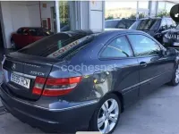 Usado Mercedes CLC220 Style 150 CV (110 kW) 2011 Gris / plata Utilitario